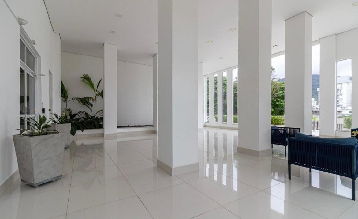 Apartamento Alto Padrao Com 3 Suites, Sala 3 Ambientes Todos Com Ar, Ambientes Novos E Moderno. Ubatuba Dış mekan fotoğraf